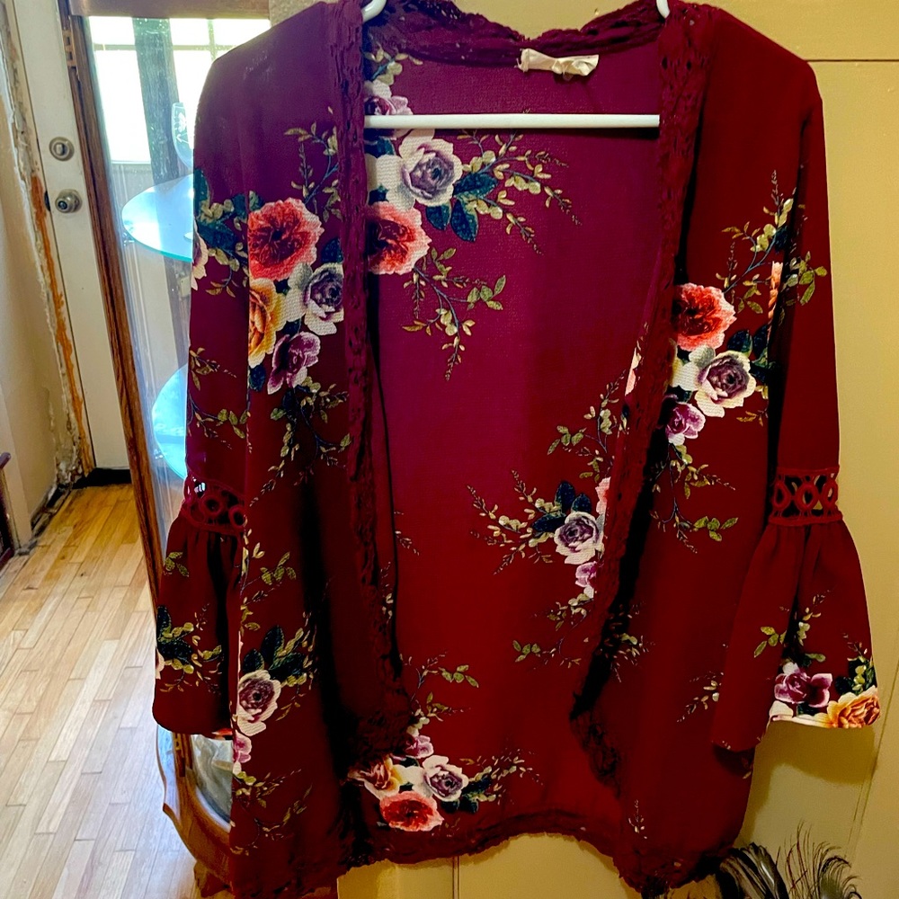 Beautiful shrug!